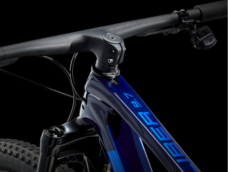 Trek Procaliber 9.7 AXS 29in Hardtail Mountain Bike 2024 in Carbon Blue Smoke-5